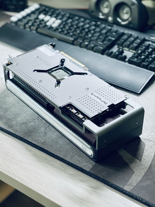 Placa Gráfica RX 7900 XT 20Gb Sapphire Nitro+