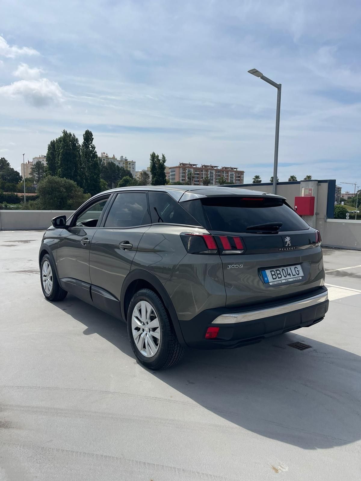 Peugeot 3008 gasóleo automático