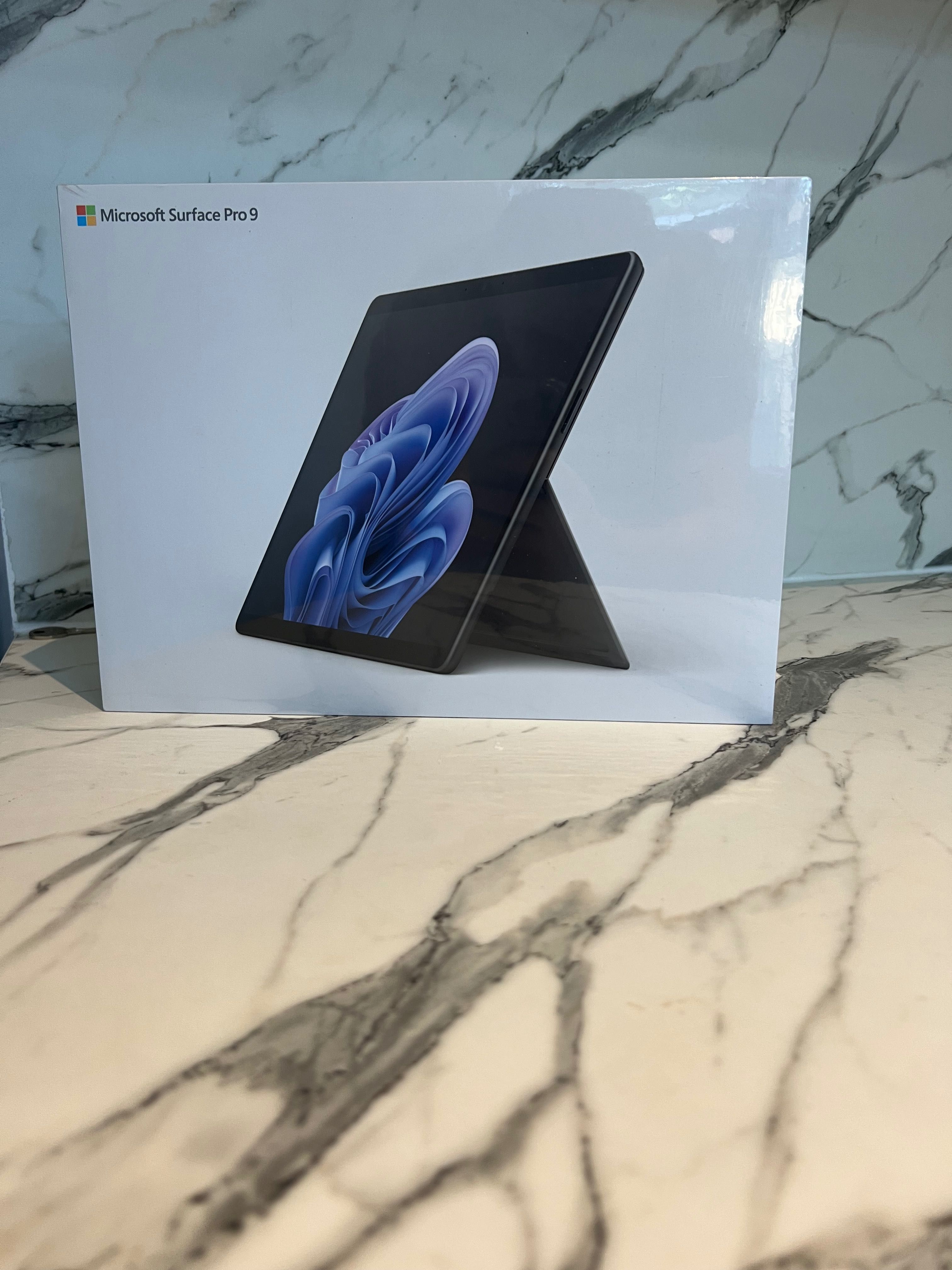 Ультрабук/MICROSOFT Surface Pro 9/i7/16GB/512 GB SSD/Новий/Ноутбук/New