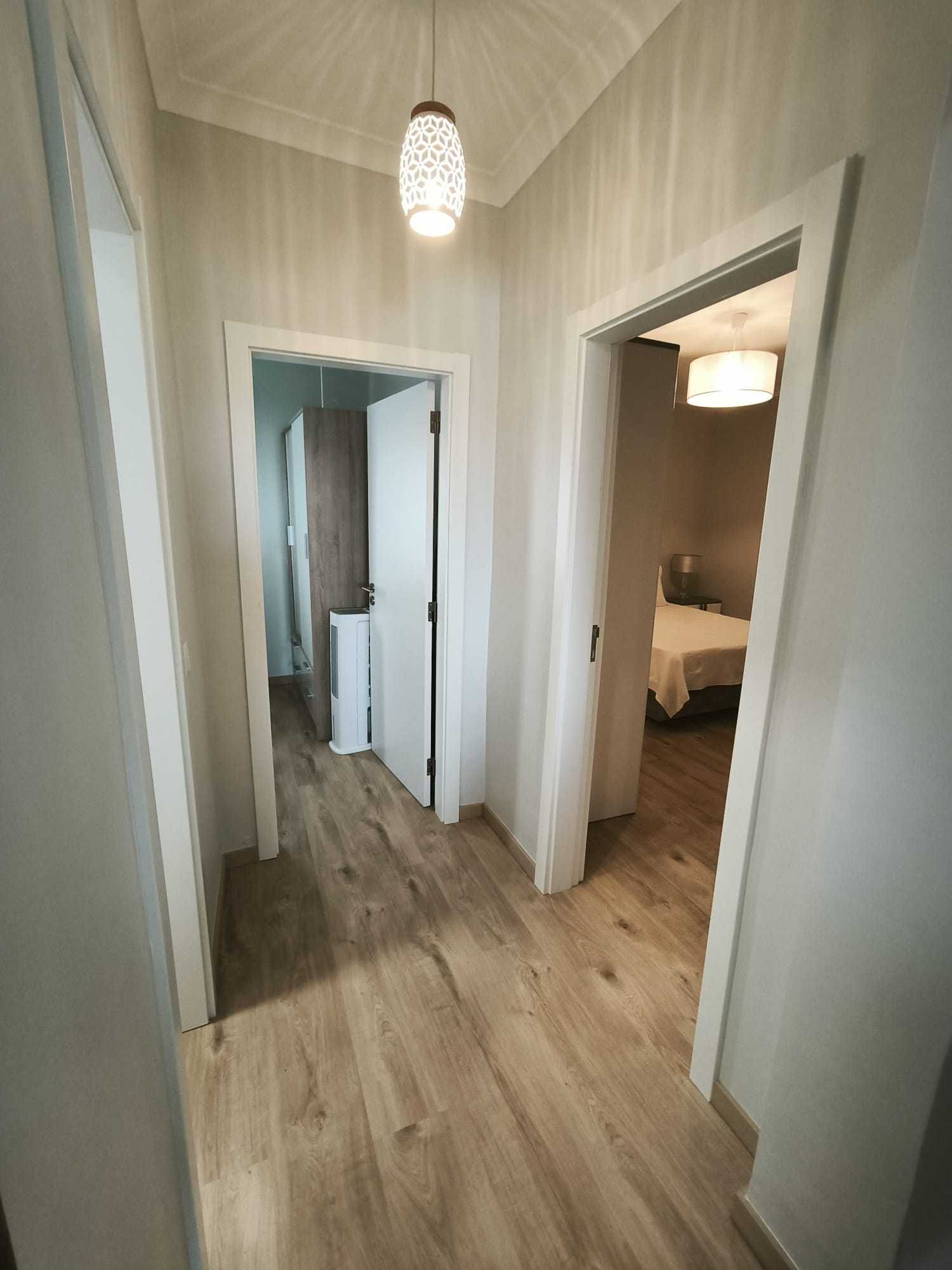 Casa T2 com boas acomodações de setembro a junho