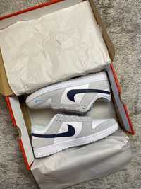 Dunk Low white grey navy Aqua Mini Swoosh - 39