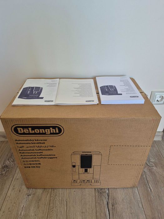 Кавомашина DeLonghi Dinamica