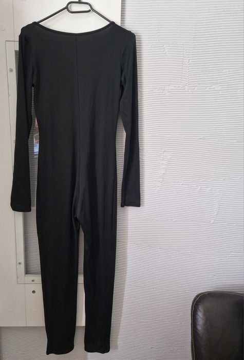 Czarny sportowy Kombinezon Chicaca nowy  rozmiar S