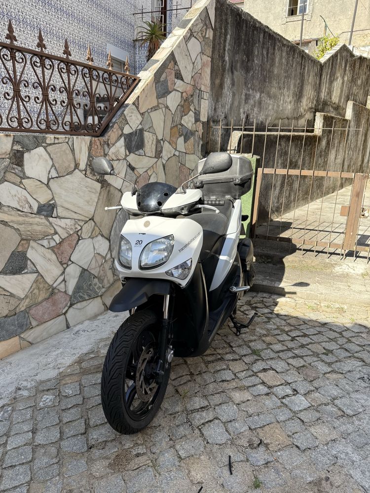 Mota yamaha 125