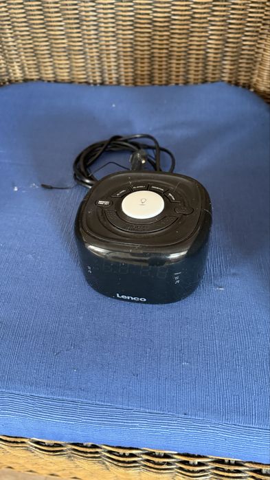 Radio despertador lenco