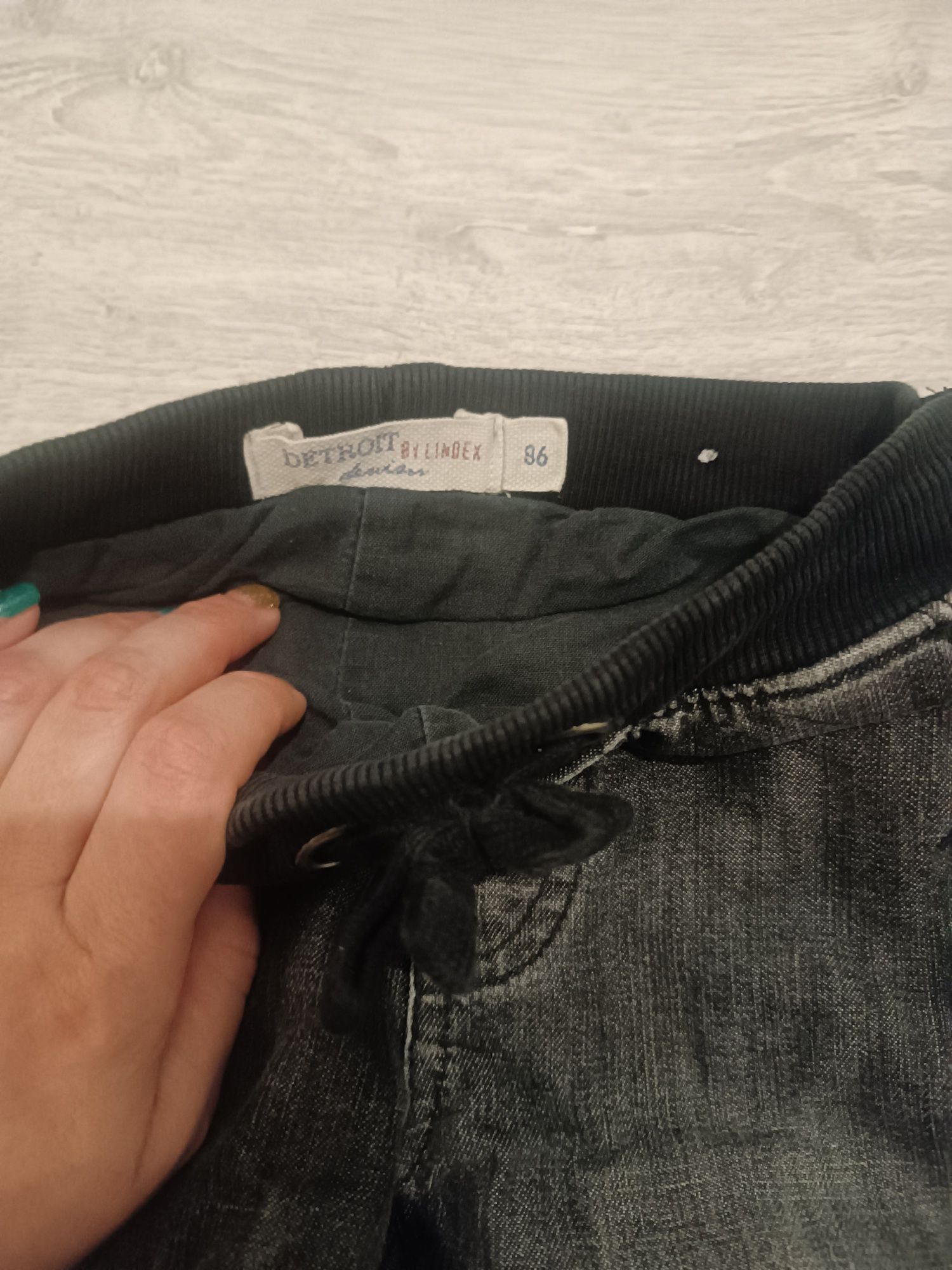 Spodnie denim jeansy joggersy 86 Reserved