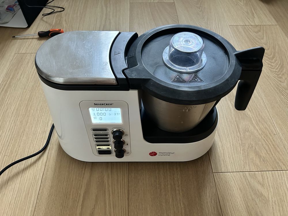 Robot kuchenny SilverCrest SKMK 1200 A1 - lidlomix