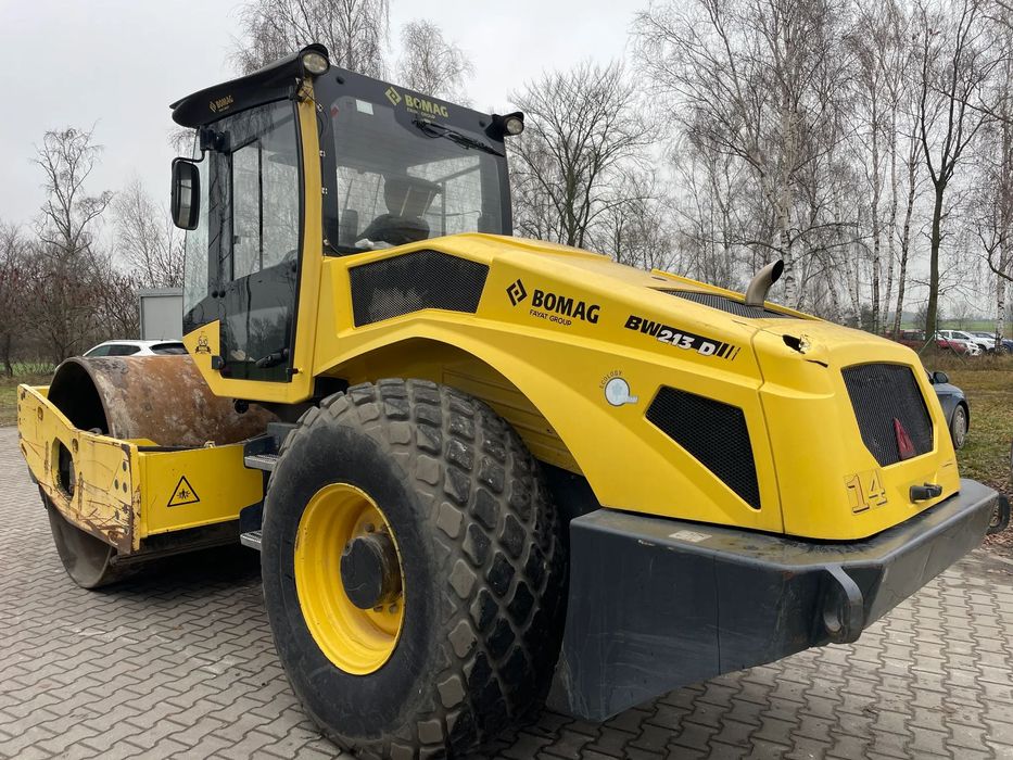 Bomag BW 213 D-5  Walec BOMAG BW 213 D-5