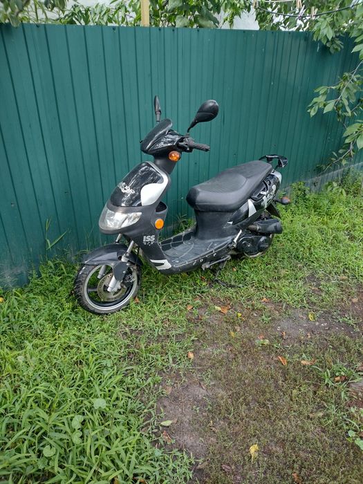 Скутер чотирьохтактний