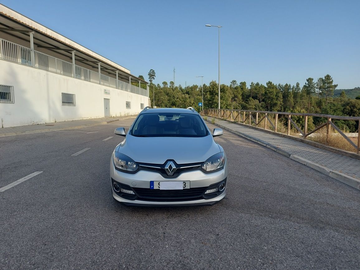 Renault Mégane 1.5 DCI Confort SS 110cv 6V 2016 GPS Financiamento