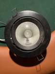 Halogen sufitowy w obudowie