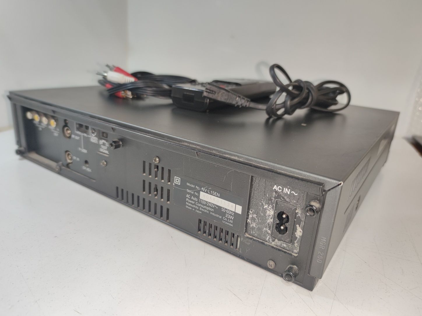 Leitor de VHS - NACIONAL nv-l15 - Excelente com comande