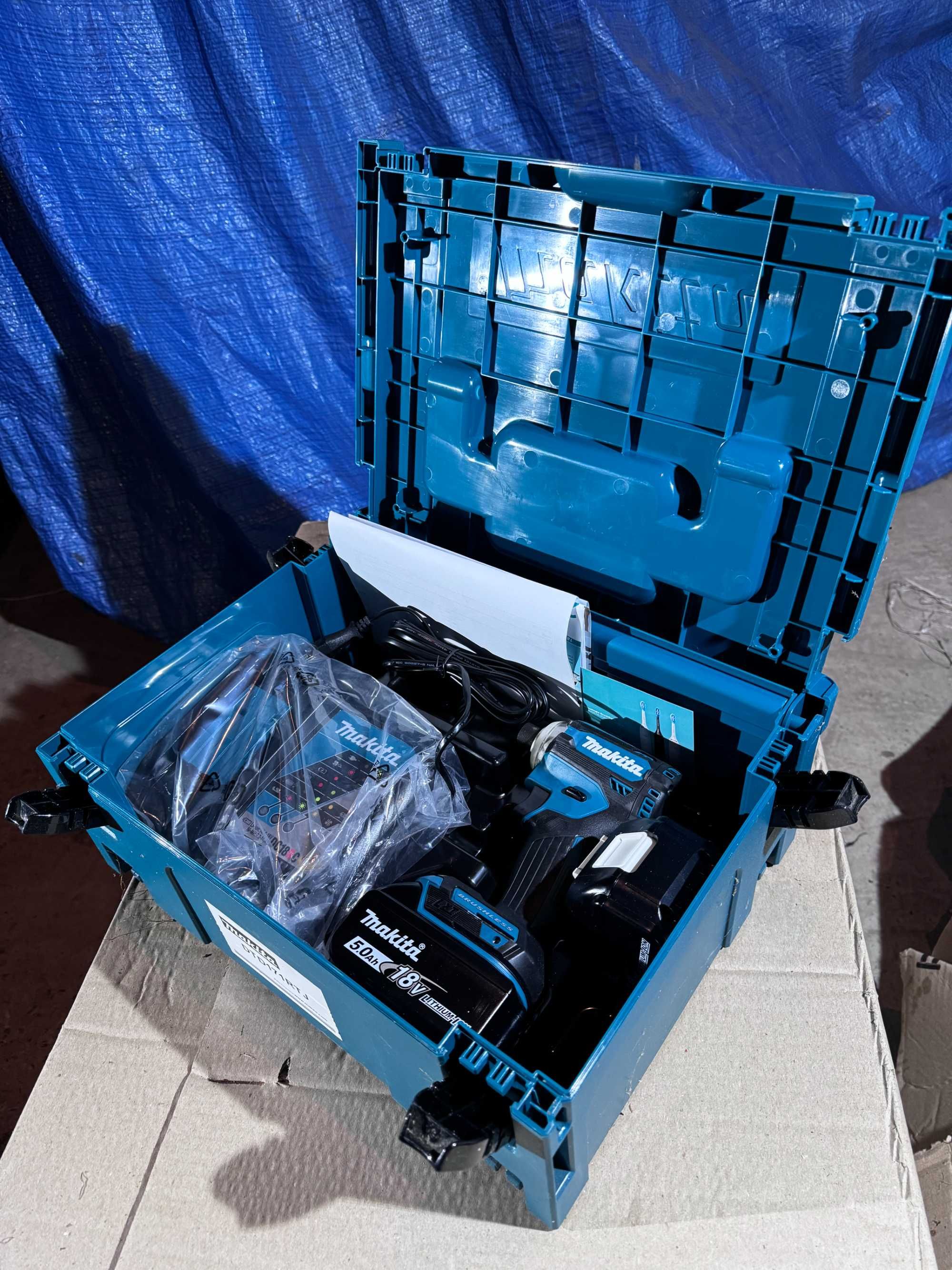 Шурупокрут Makita DHP453RFE, DHP453SYE, Makita DTD152Z, DTD171RTJ