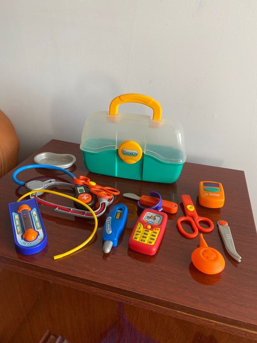 Набір лікаря іграшковий