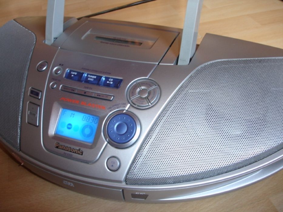 Radiomagnetofon PANASONIC RX-ES25