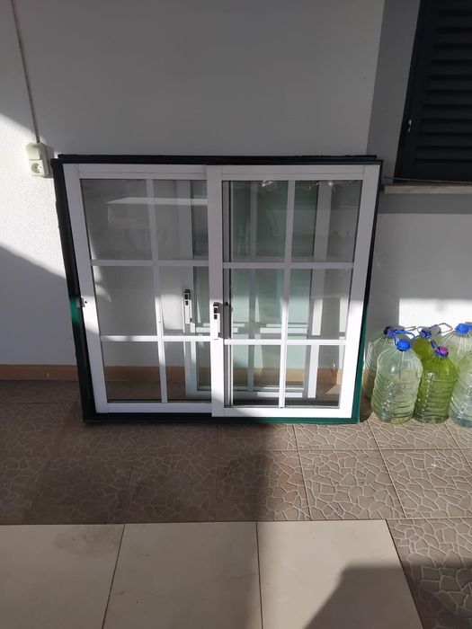 Janelas de alumínio, vidro duplo