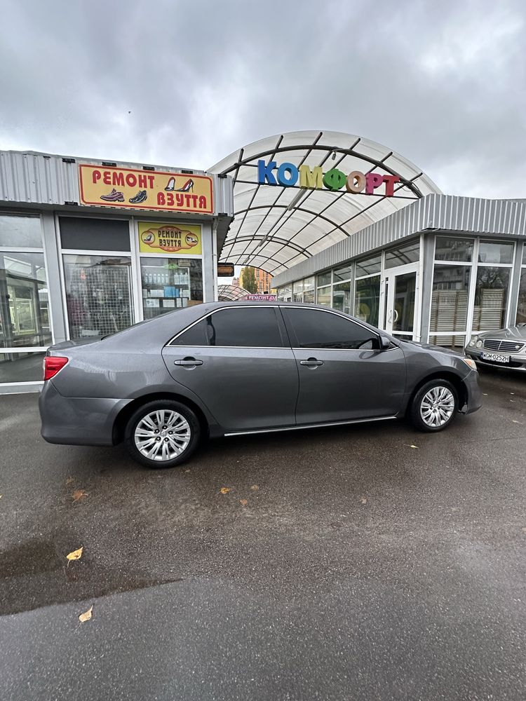 Продам Toyota Camry 50