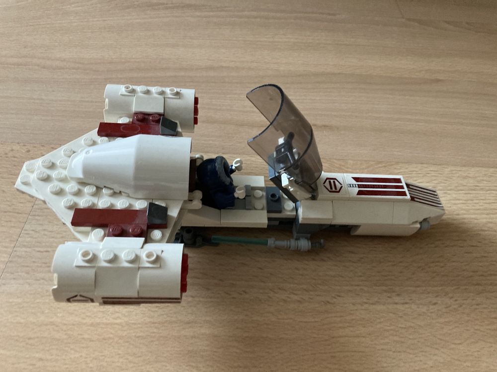 Lego 8085 Star Wars - Freeco Speeder - stan bardzo dobry