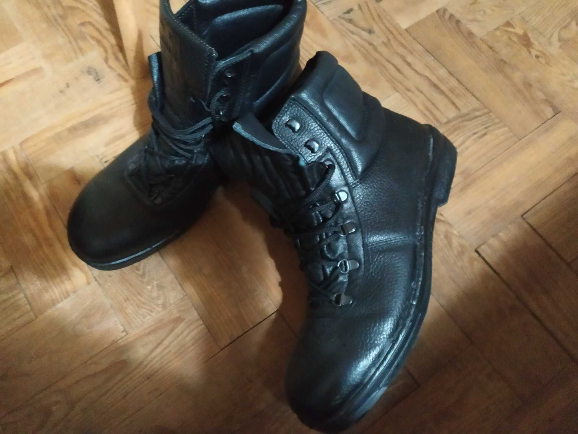 Botas trabalho 45