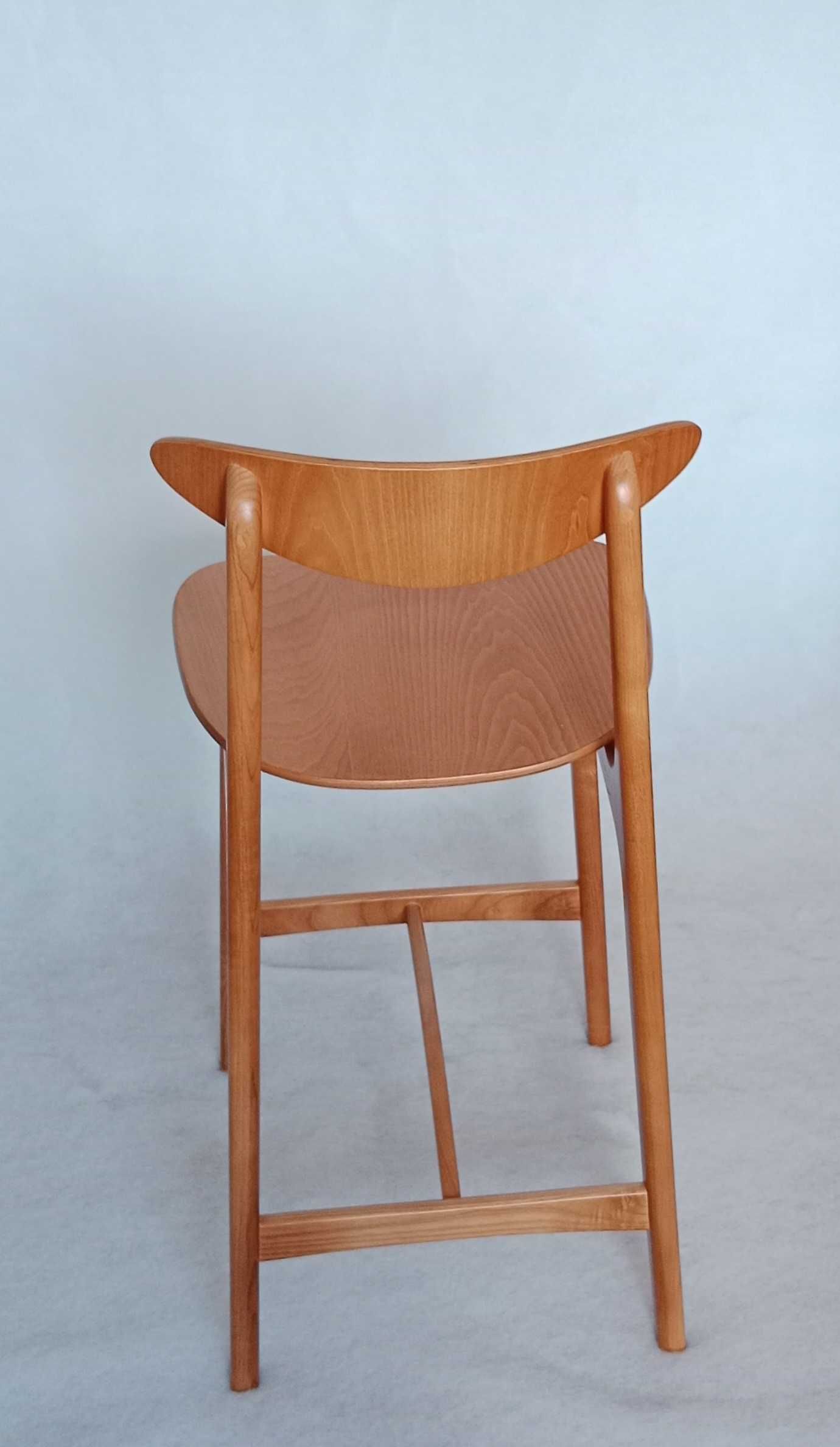 Krzesło w stylu PRL
