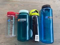 4 butelki NALGENE za połowę ceny.