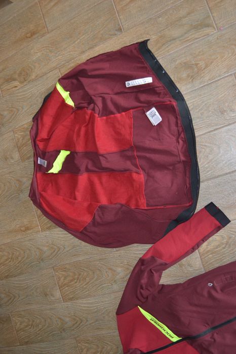 Яркая велокуртка джерси с длинным рукавом MTB Rockrider M-L-XL