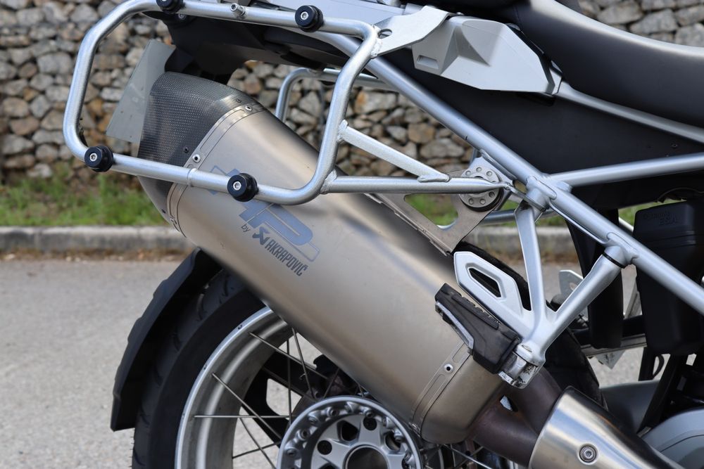 Bmw 1200 gs- Linha Akrapovik- Vendo ou troco