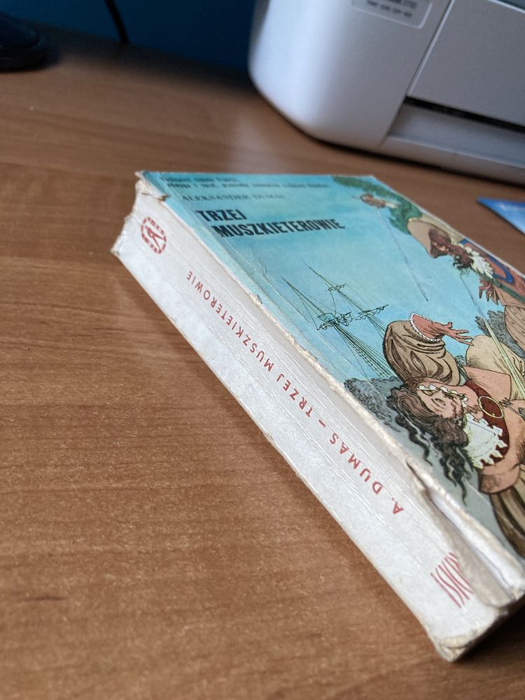 Książka pt,,Trzej muszkieterowie” 1969 rok