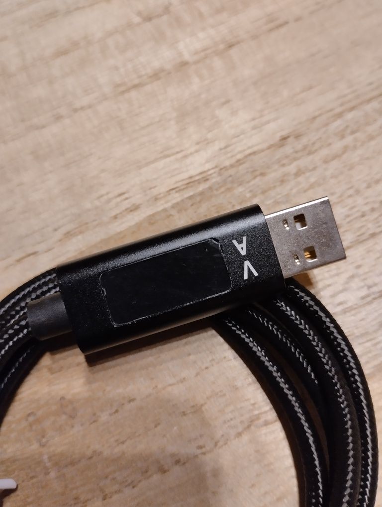 Kabel USB typu micro z wyświetlaczem 1 m