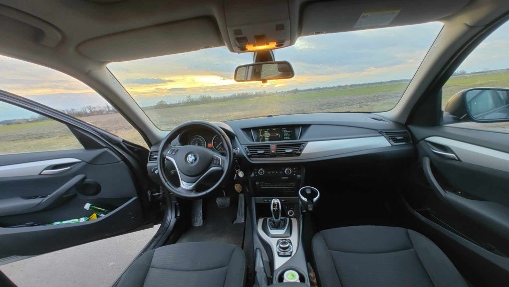 Sprzedam  BMW X1 automat
