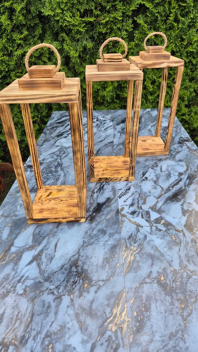 Lampion drewniany opalony