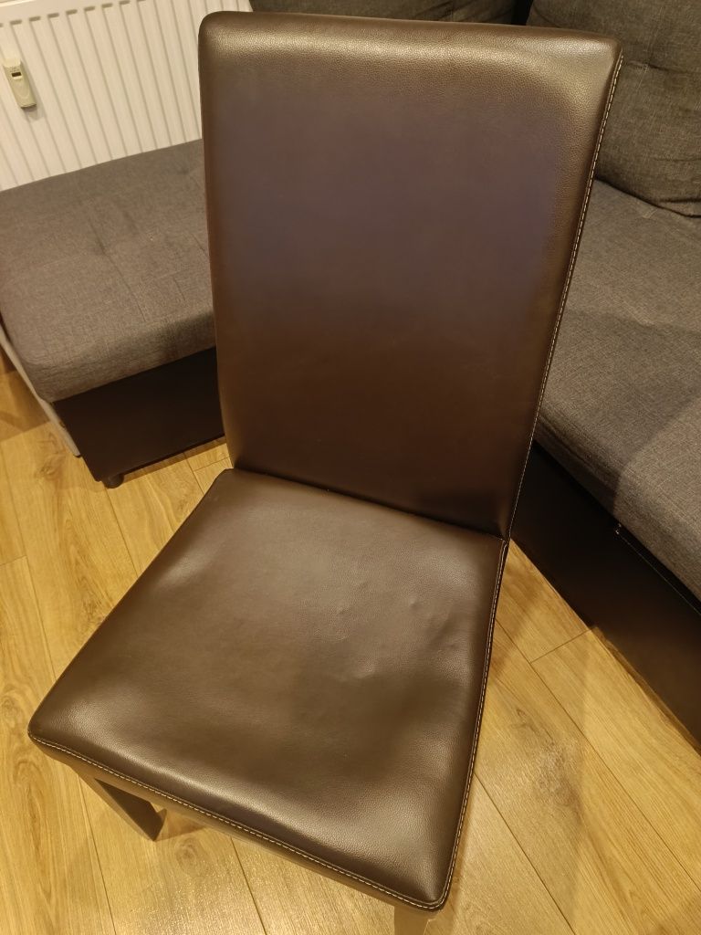 2 szt krzesła brązowe
