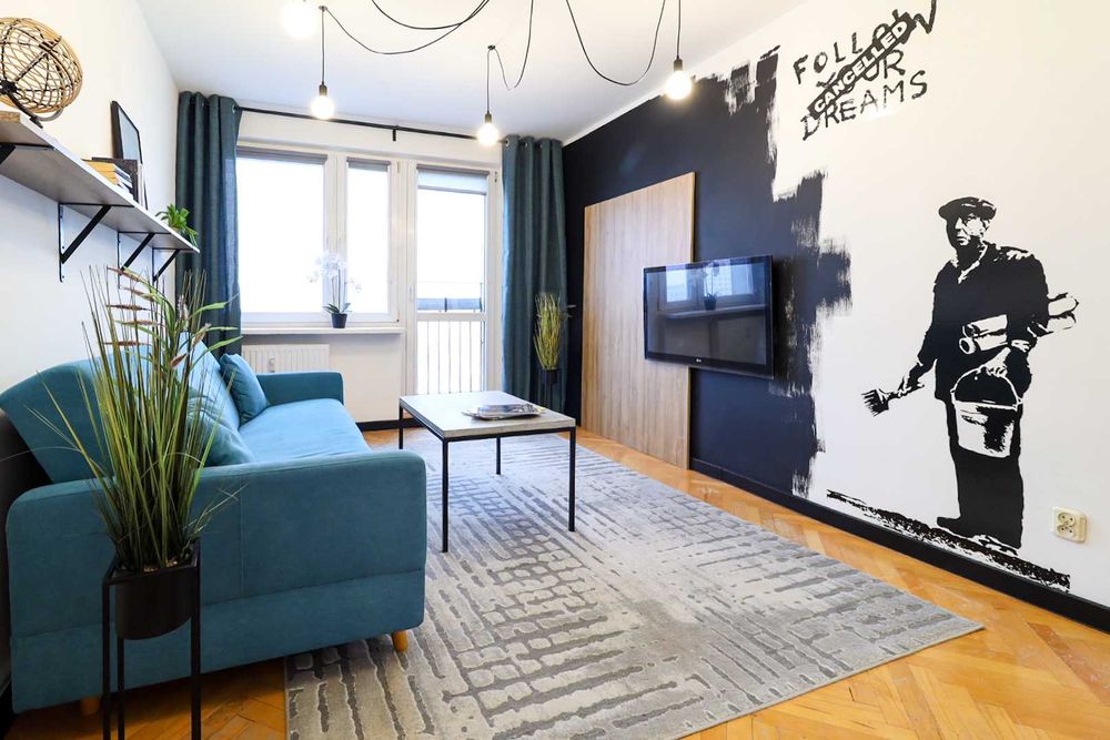 SUPER WIDOK! Mieszkanie dwa pokoje, oddzielna kuchnia, do wprowadzenia