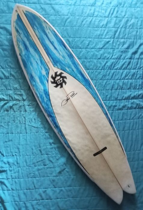 Surfboard retro big fish 6'8