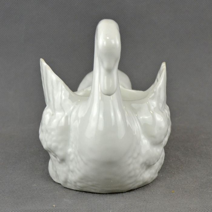 Floreira em forma de Cisne em Porcelana Vista Alegre