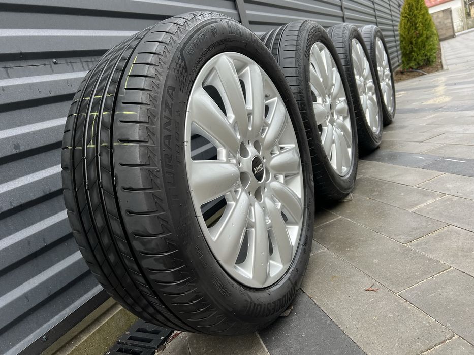 Диски і Шини 18R 5x112 7.5J DIA66.6 ET51 Mini F60 Coutryman