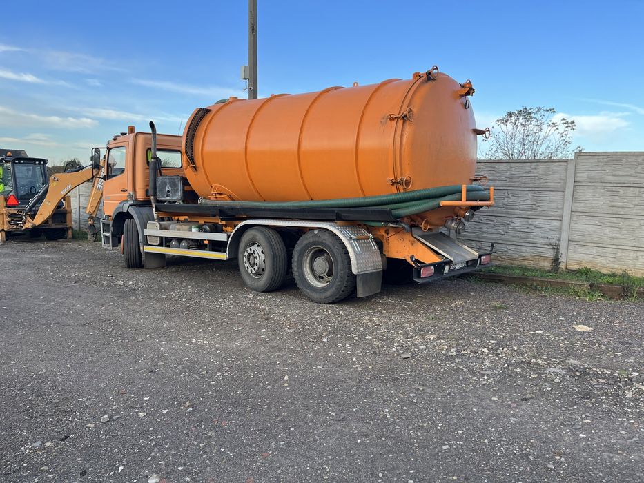 Asenizacja Wywóz nieczystości ciekłych szamba osadniki