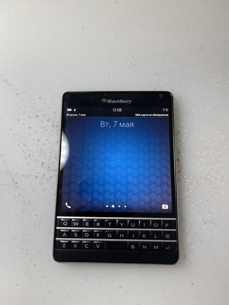 Blackberry passport идеал