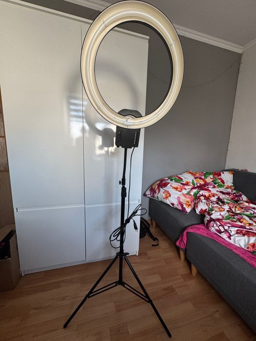 Lampa pierścieniowa 65W