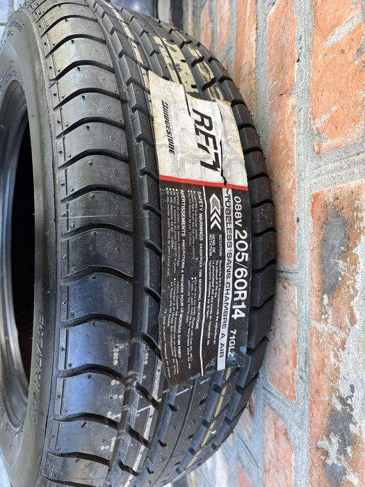 Bridgestone Re71 205/60R14