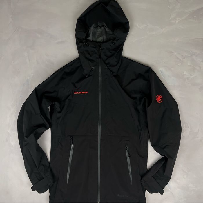 Оригінал Mammut Gore-tex.Мамут Гортекс куртка чоловіча S,M нова трекін