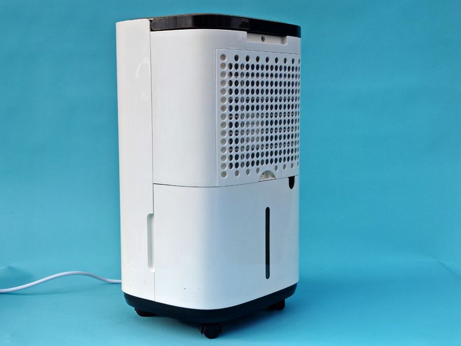 Осушитель воздуха площадью 16 л  400 м²