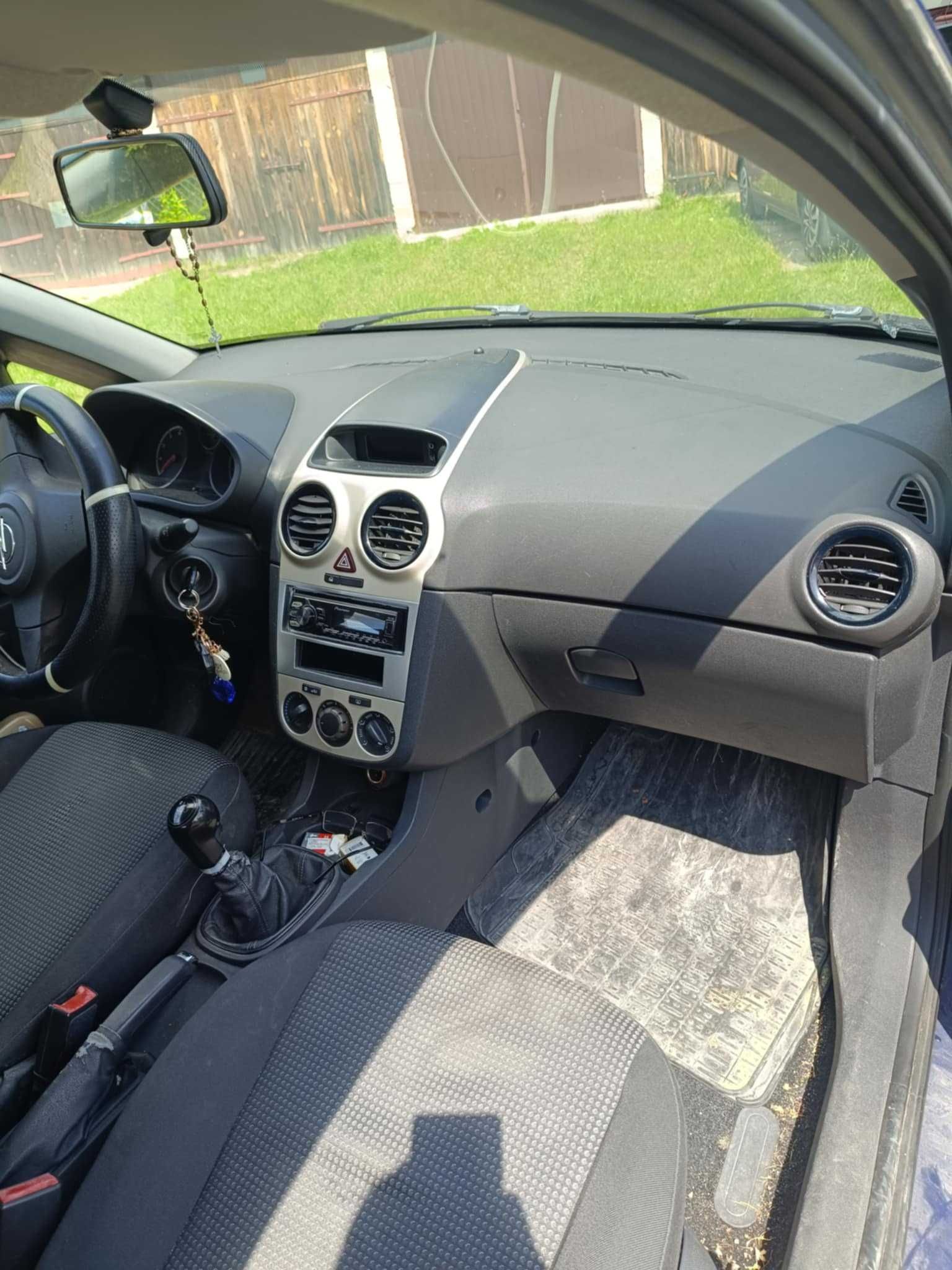 Opel Corsa D 1.2 2008