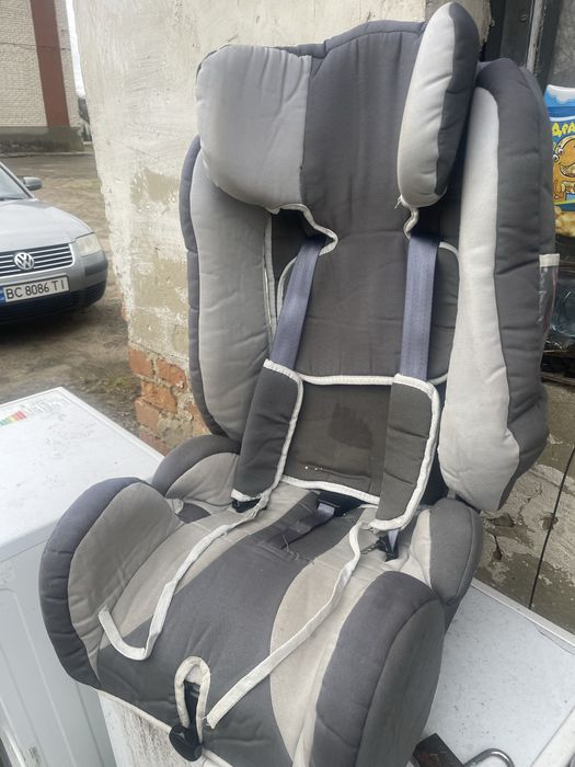 Автокрісло