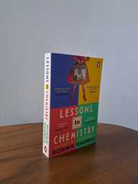 Livro Lessons in Chemistry- Bonnie Garmus