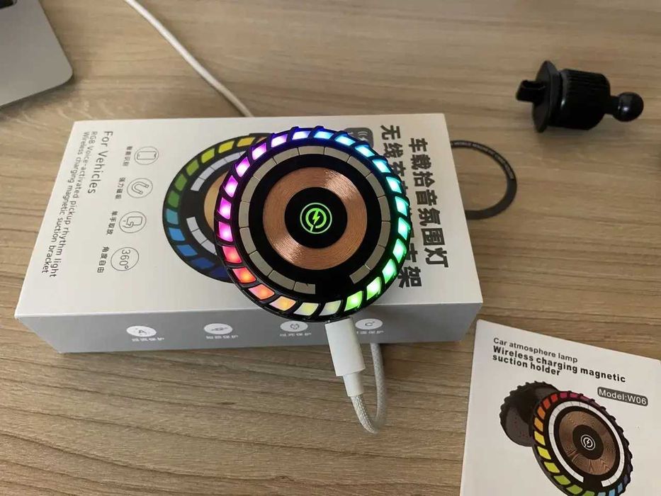 Держатель магнитный iPhone в машину W06 MagSafe RGB для айфона тримач