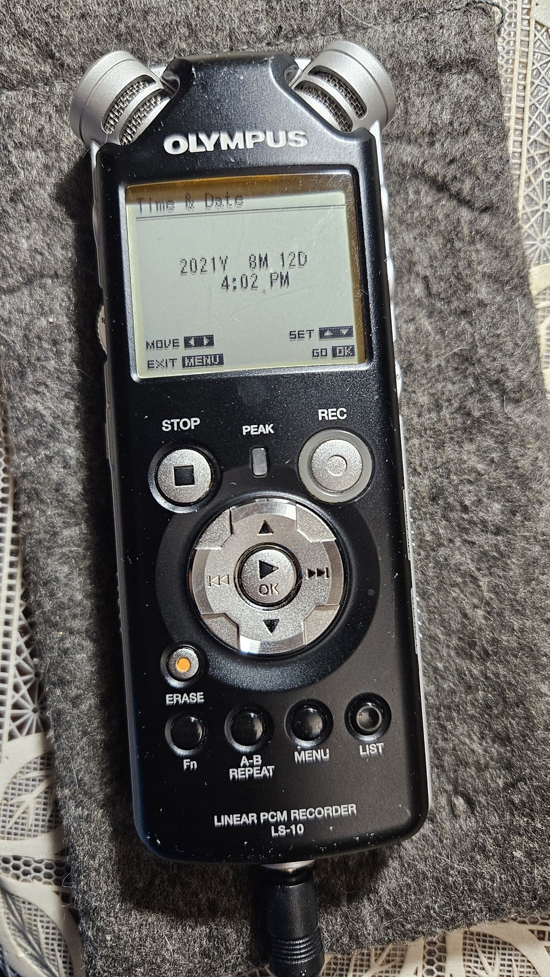 Диктофон Olympus LS - 10