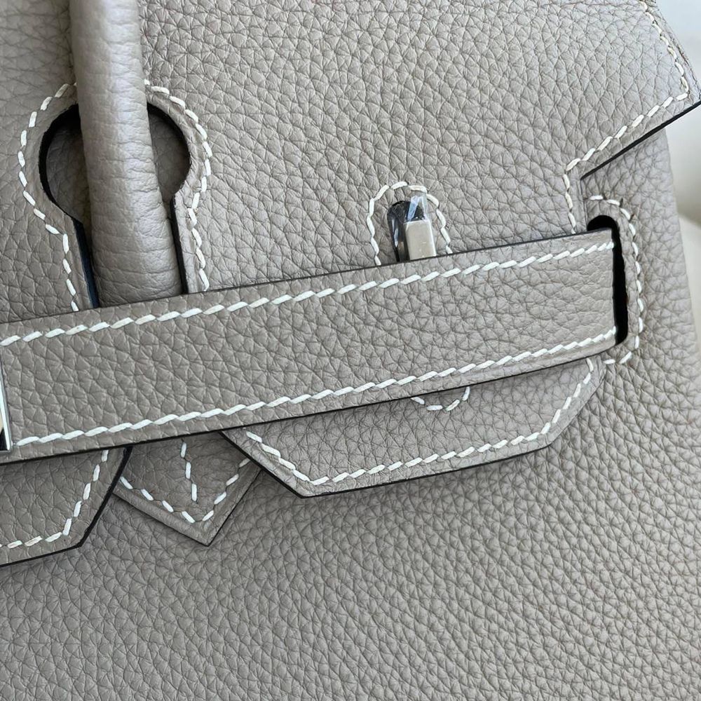 Birkin 30 в нежном сером цвете