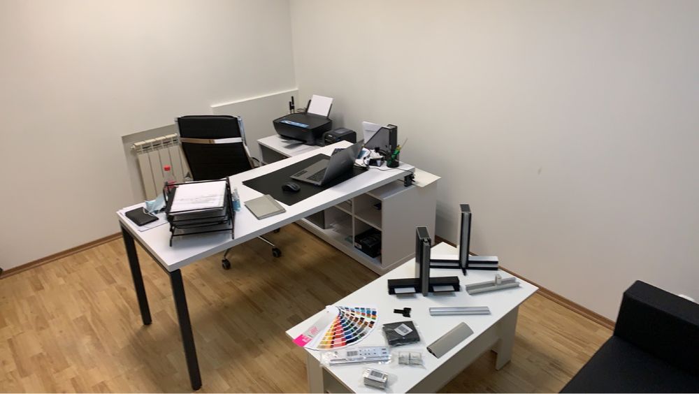 Стіл офісний (б/в)