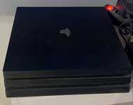 PS4 pro + dwa pady i 8 gier